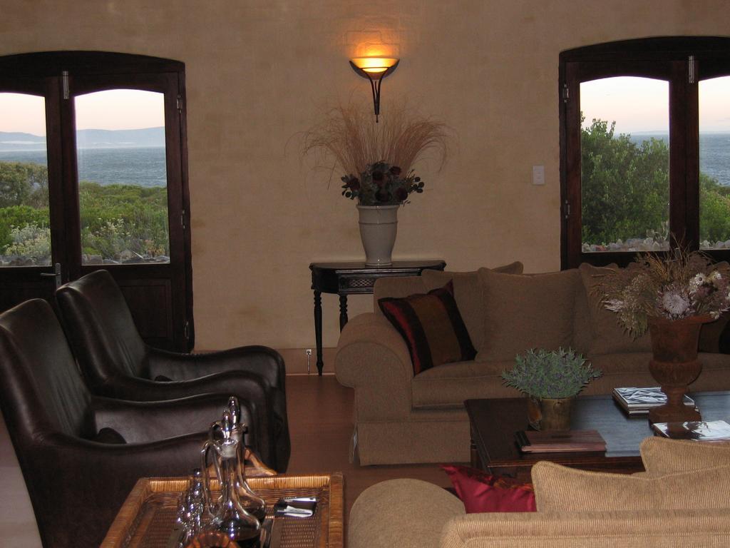 Auberge Provence Херманус Екстериор снимка